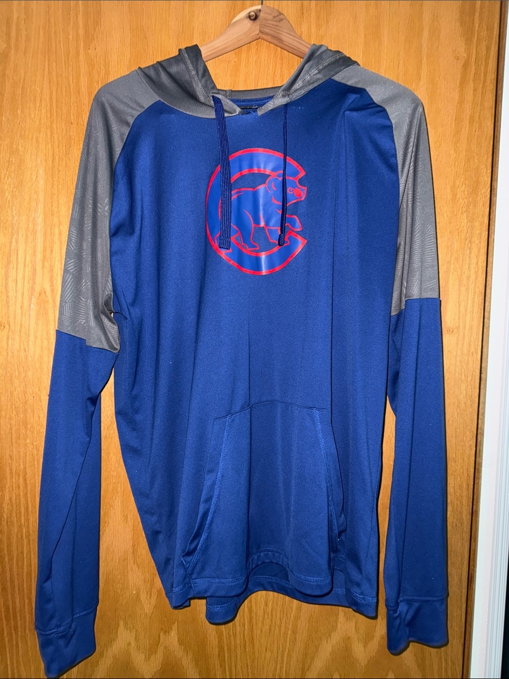 MLB Chicago Cubs Royal Blue and Gray Long Sleeve Hoodie Tee